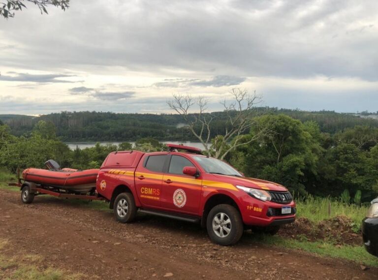 TRAGÉDIA | Família inteira morre afogada