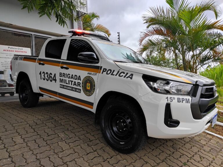 Ladrão é flagrado furtando residências e acaba sendo linchado por moradores em Canoas