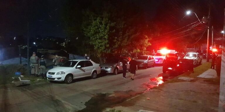 Ladrão é morto com tiros nas costas