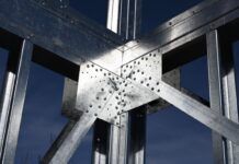 Contraventamento se torna essencial em obras de steel frame