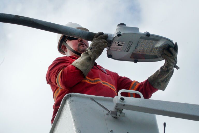 Já são mais mais de 3.500 lâmpadas trocadas em Canoas