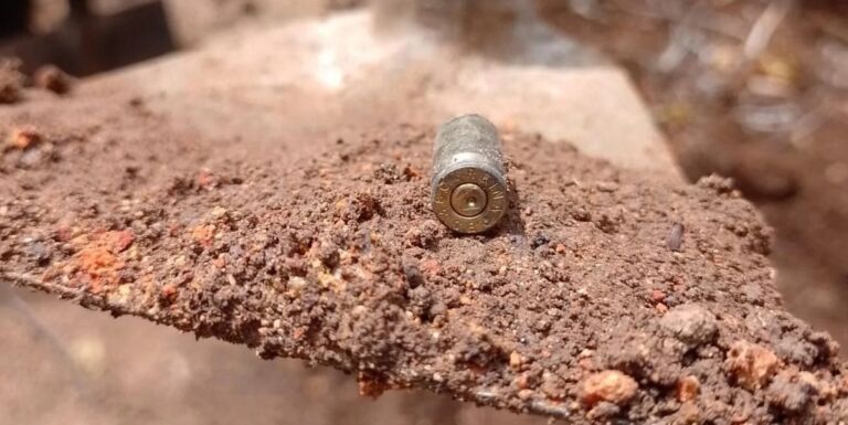 Três corpos são encontrados em cemitério clandestino