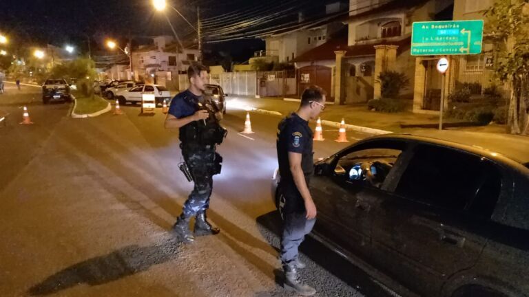 Blitz flagra mais de 25 motoristas alcoolizados em Canoas