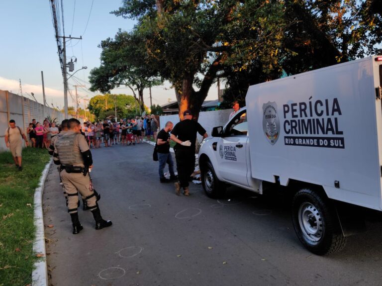 Homem é morto com mais de 20 tiros em Canoas