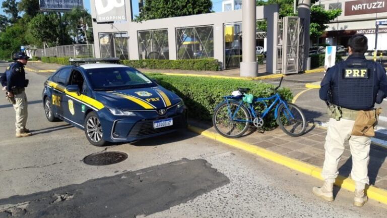 Estuprador de crianças é preso bebado andando de bicicleta