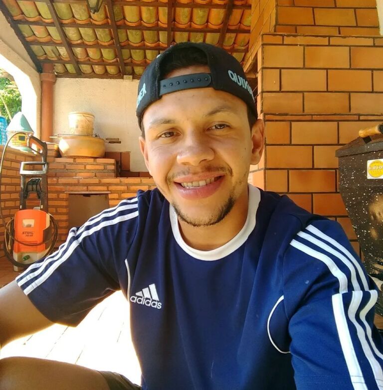 Mulher atropela e mata ex-marido