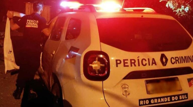 Homem é morto a tiros após discussão em bar