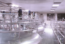 Visita virtual permite a internautas conhecerem a fábrica da Yakult