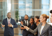 Pessoas pretas têm menos chances de atuarem como líderes em empresas de TI