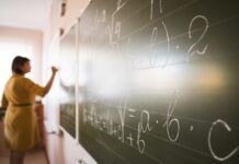 Curso de Pedagogia supera os 800 mil matriculados no país