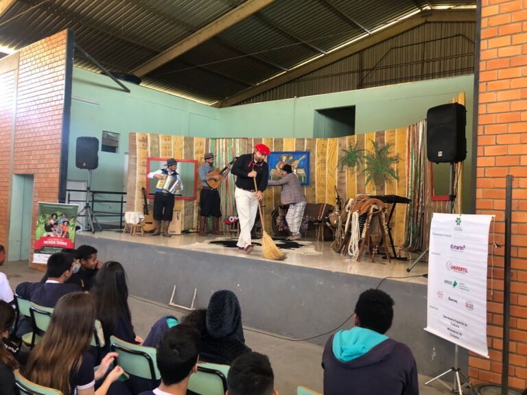 CANOAS | Hangar Cultural Oli Borges Flores recebe projeto “Culturas da Nossa Terra” nesta quarta-feira