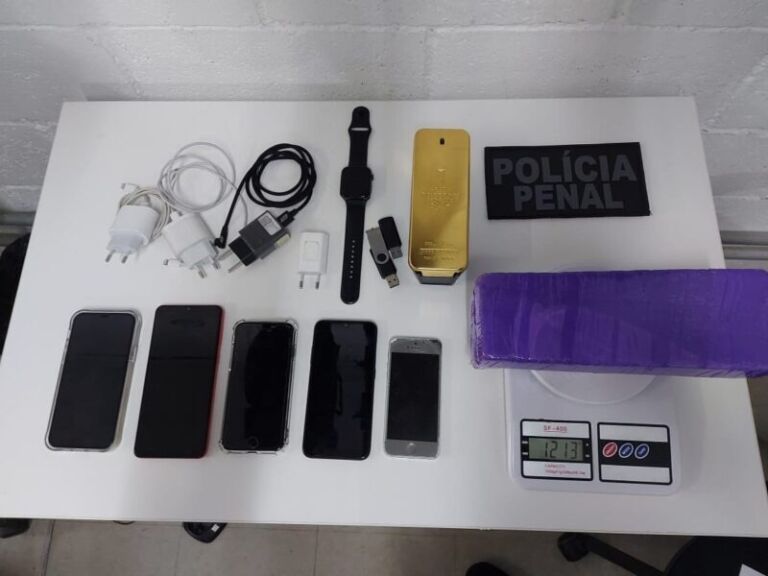 Pastor é preso tentando levar drogas e celulares para dentro de presídio