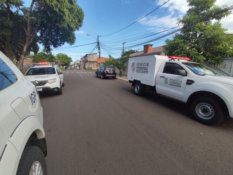 Homem é encontrado morto em Canoas; Local está isolado pela Polícia Civil