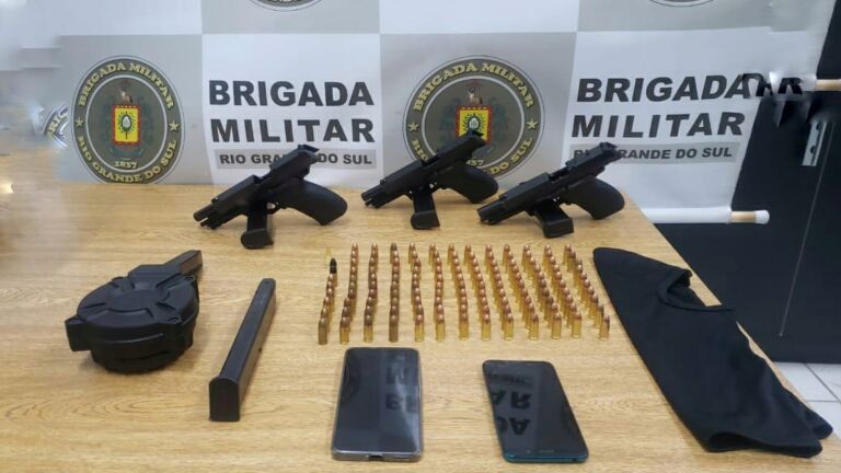 Matadores de facção são presos com forte armamento em Canoas