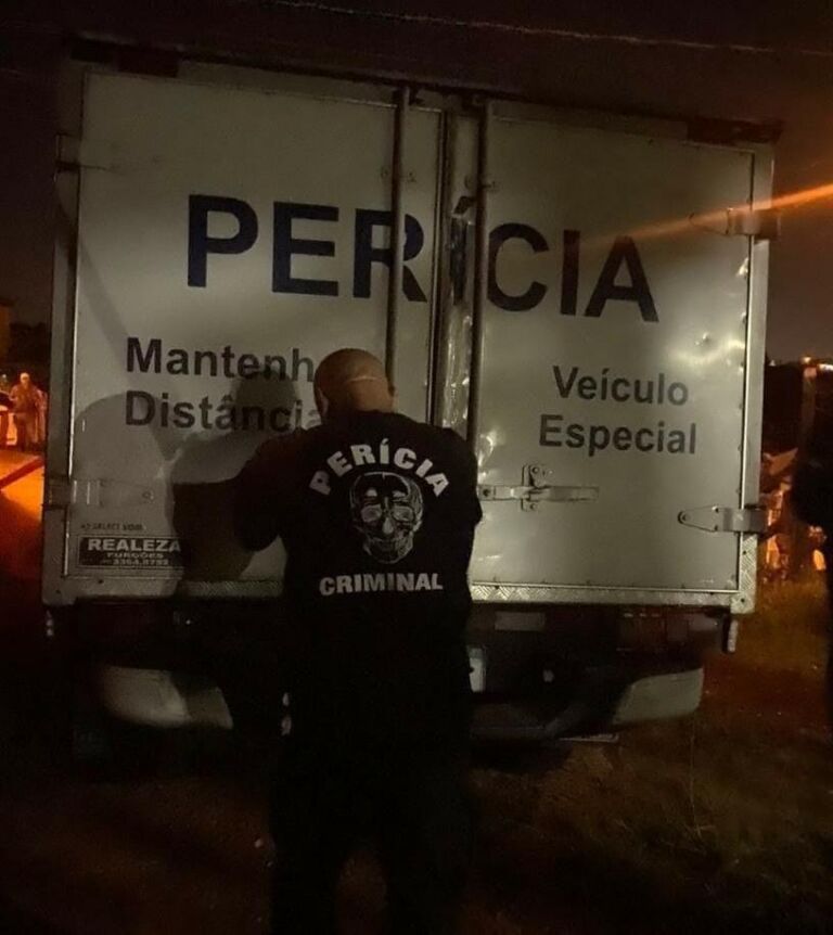 Jovem é morto com diversos tiros