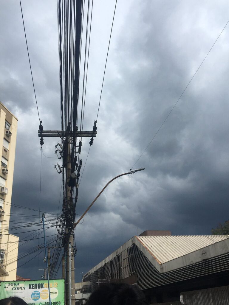 Defesa Civil alerta para temporal nas próximas horas em Canoas