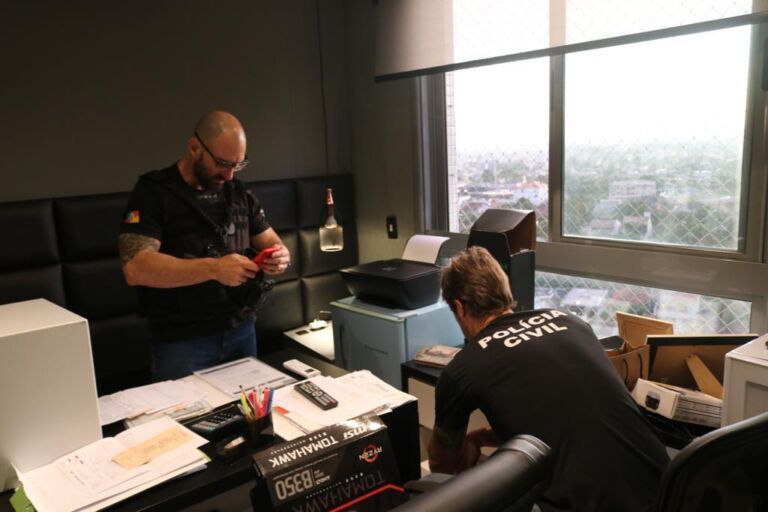 Polícia Civil faz operação para prender assaltantes de banco em Canoas