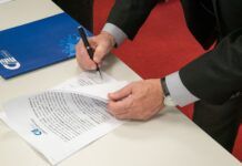 Programas de estágio beneficiam estudantes e empresas