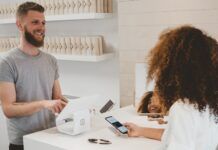 Suporte e experiência do cliente são prioridades para empresas em 2023