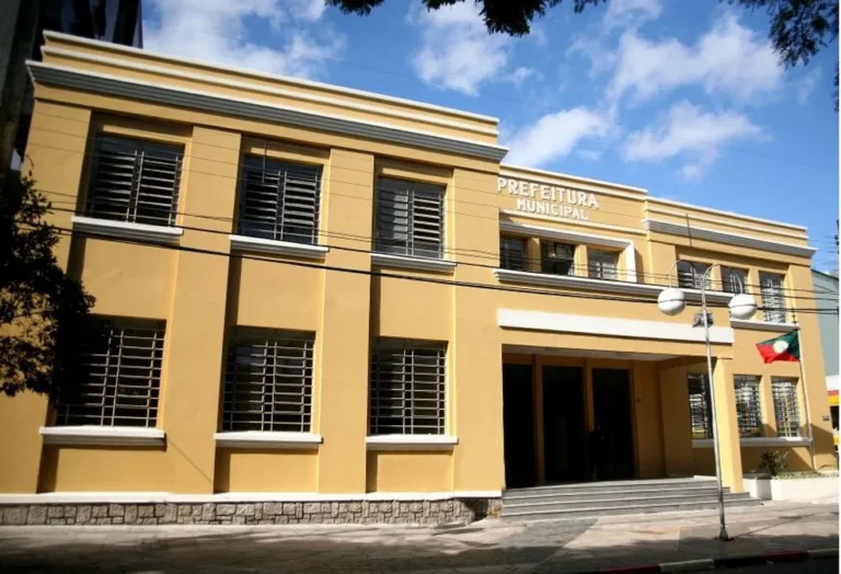 Saiba como vão funcionar os serviços neste feriado em Canoas