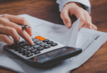 Alta taxação de impostos leva brasileiros a investir nos EUA