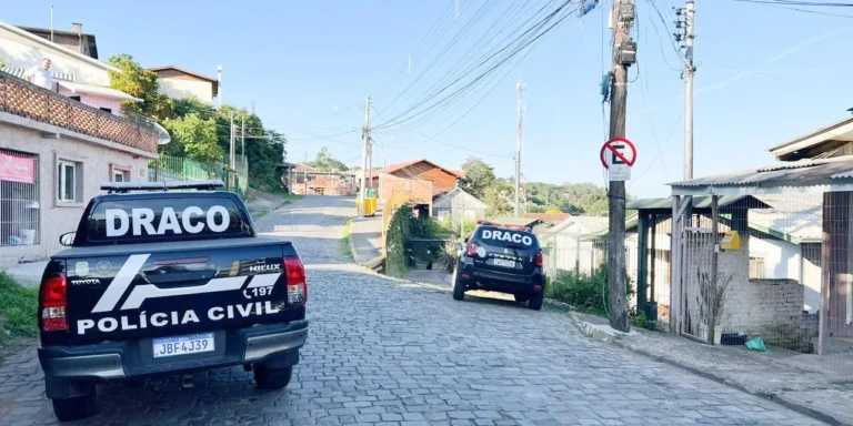 Criminosos que davam golpe em compradores de veículos pela internet são presos