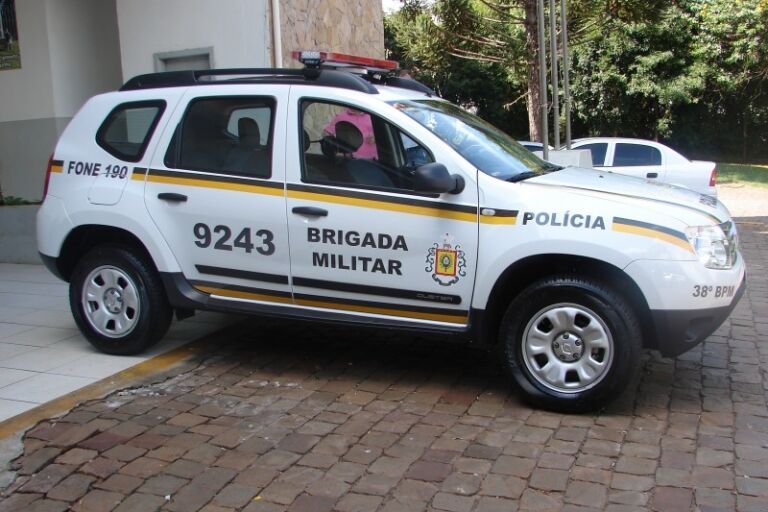 Jovem de 19 anos é morto a tiros por amigos