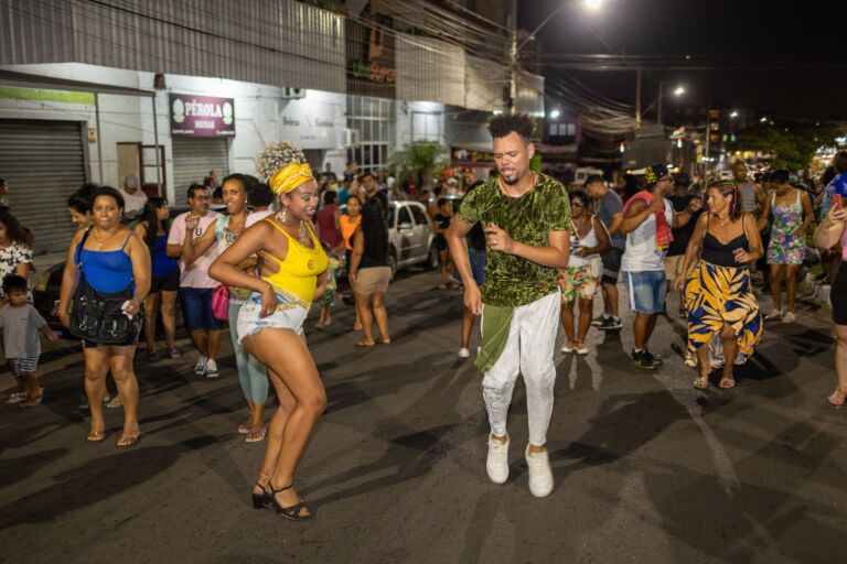 Tem desfile de Carnaval no sábado em Canoas