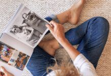 Empresa recria tradição de álbuns com fotos pelo WhatsApp