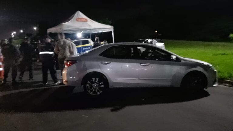 Servidor da Trensurb é flagrado dirigindo alcoolizado carro da empresa em Canoas