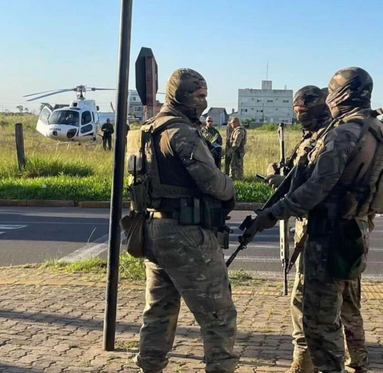 Intensa movimentação policial chama a atenção de moradores em Canoas