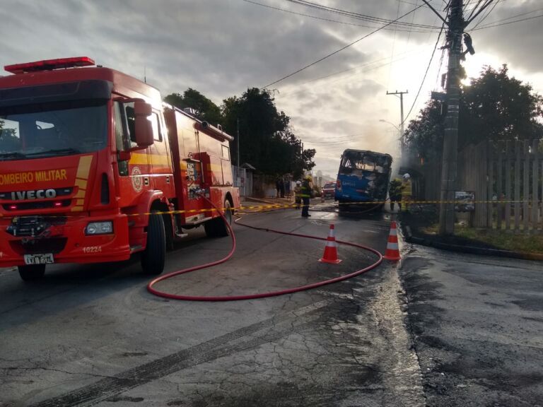 Motorista explica como começou incêndio em ônibus da Sogal em Canoas