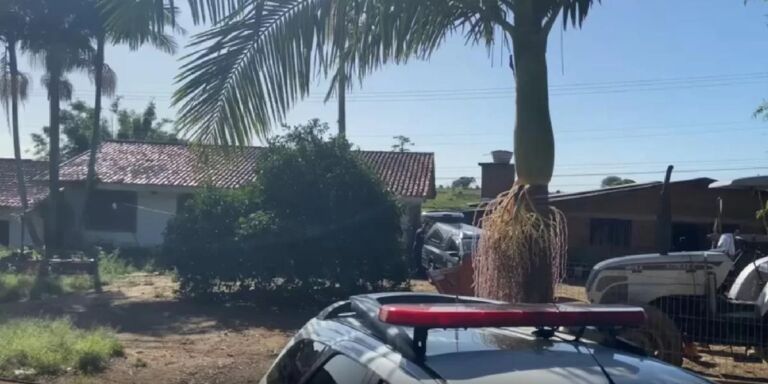 Idoso é morto a facadas e tem carro roubado durante assalto