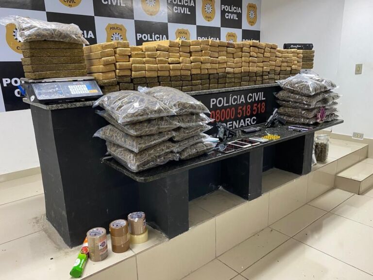 Facção fica meio milhão de reais mais ‘pobre’ após polícia descobrir depósito de drogas no centro de Canoas