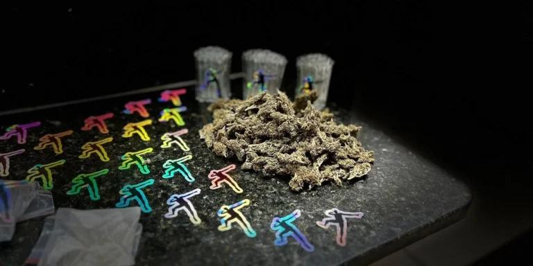 Traficantes usam imagem de Usain Bolt como marca para entregar drogas