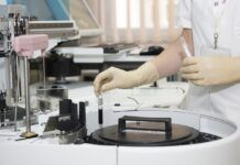 Criticidade infecciosa: hospitais recorrem a escovas para limpeza segura