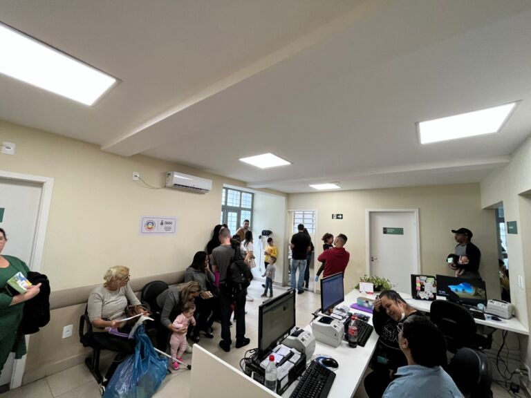 Mais de 6 mil pessoas são vacinadas no “Dia D” em Canoas 