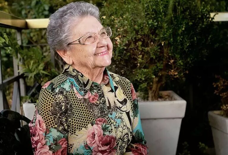 Palmirinha morre aos 91 anos