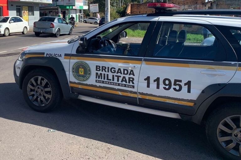 ESCONDEU ROSTO COM UMA CUECA: Criminoso invade casa, rende mulher e rouba R$ 2 mil