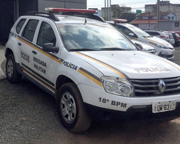 Mulher mata ex-marido a facadas por ciúmes