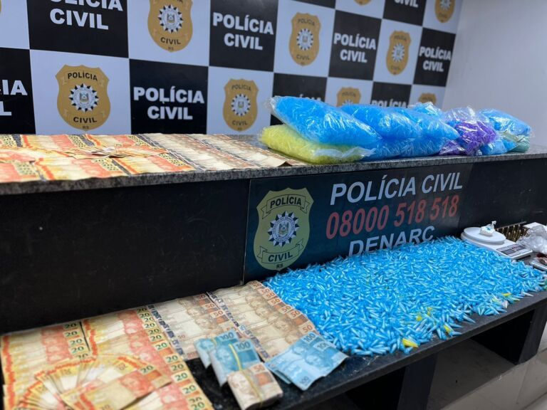 Pai e filho são presos por entregarem drogas e abastecerem ‘bocas de fumo’ em Canoas
