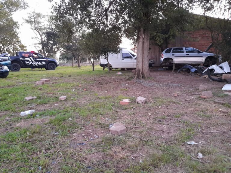Polícia Civil descobre depósito de carros furtados em Canoas