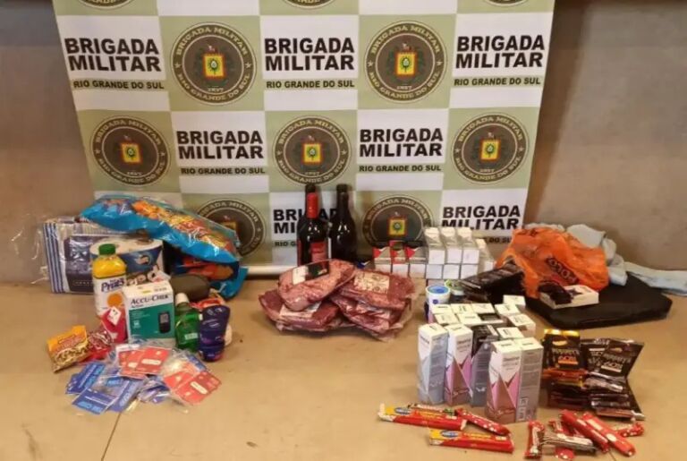 Casal é preso após roubar mercado