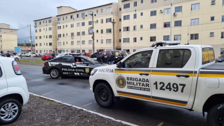 Gerente do tráfico de drogas é preso dentro de condomínio em Canoas