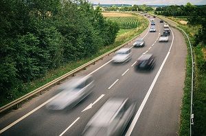 Estudo aponta dez estados com mais ocorrências de excessos de velocidade