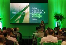 Intelbras apresenta carregadores veiculares para parceiros