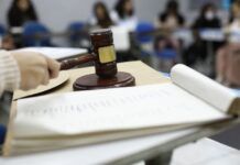Estudantes participam de simulação da ONU