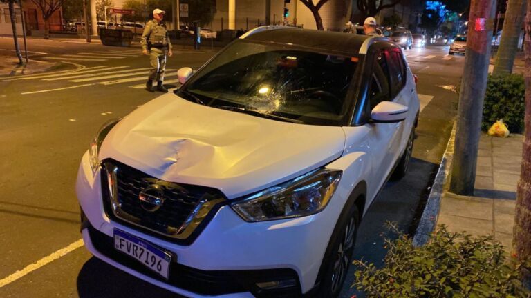 Pedestre morre atropelado enquanto atravessava rua