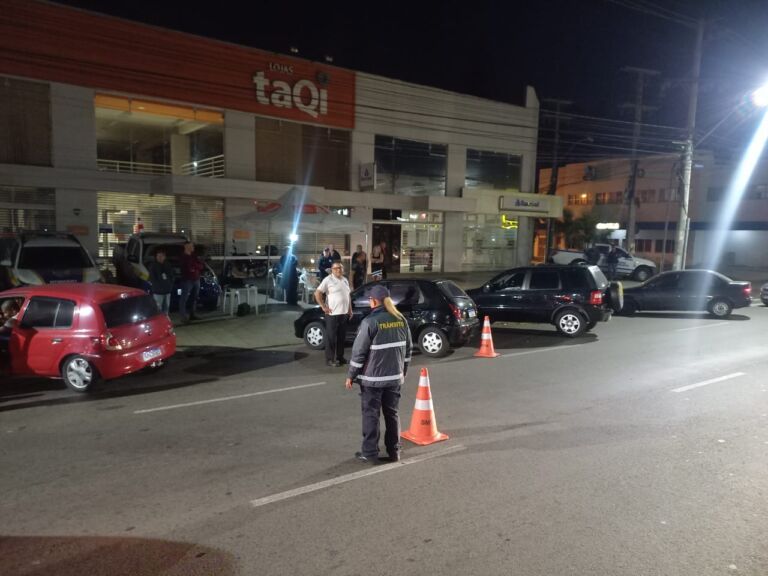 Motorista é preso dirigindo bêbado e com CNH falsa em Canoas