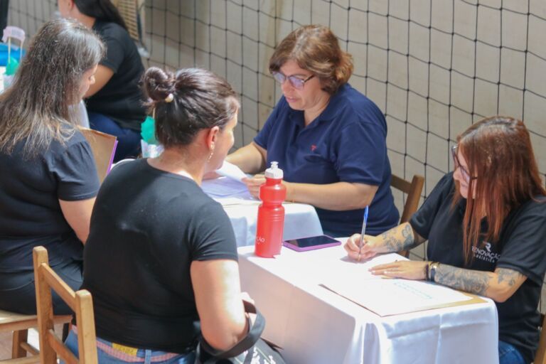 Terça-feira tem feirão de emprego com mais de 400 vagas em Nova Santa Rita